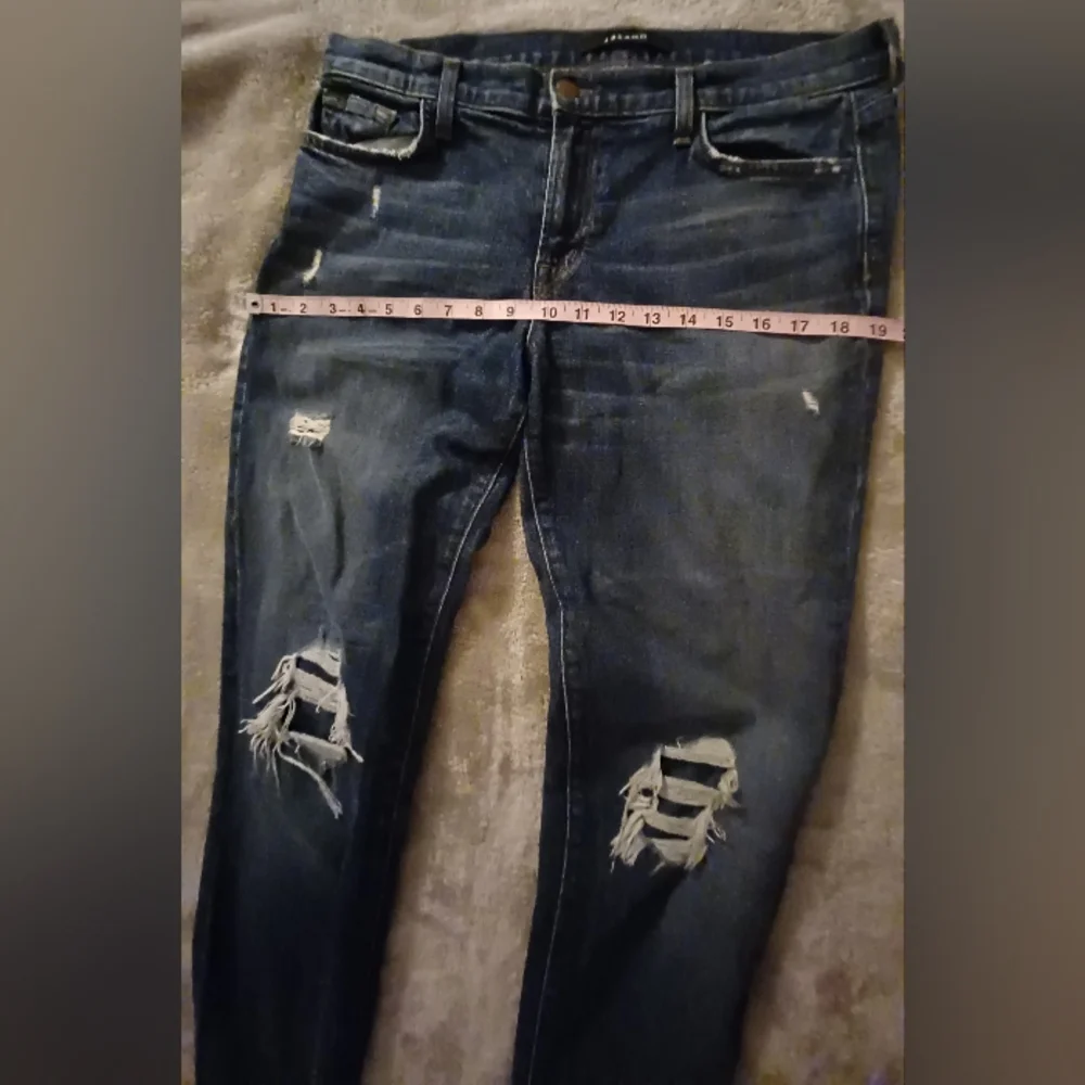 J. Brand Sz 29 Ellis Villain Distressed Destructed Ripped Skinny Jeans - Picture 12 of 16